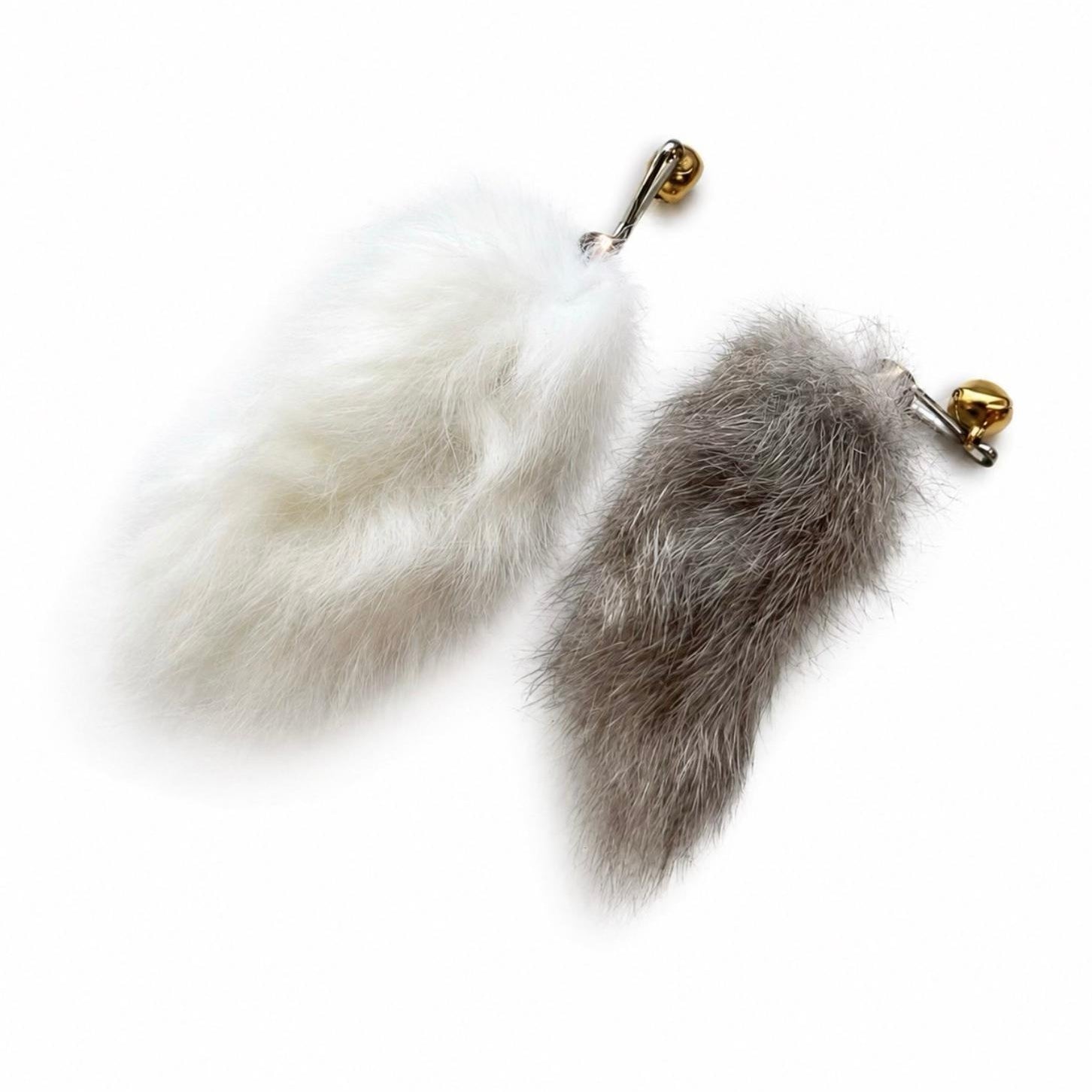 Rabbit Tail with Bones Cat Wamd Attachment